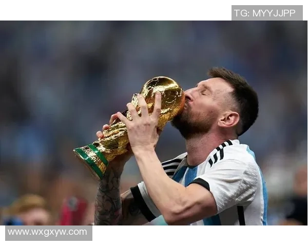 全球足球冠军球星排名前十名 谁是历史最佳之选