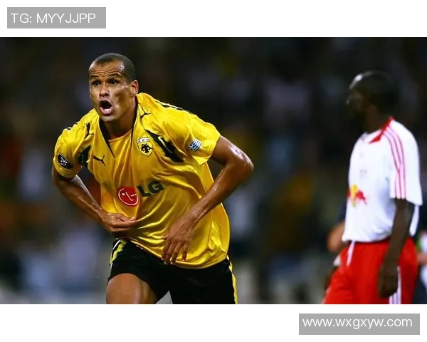 四月出生的足球巨星们 盘点他们的辉煌成就与成长历程