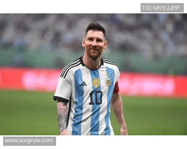 2025年全球足球球星排名：梅西、C罗与年轻新星的争夺战